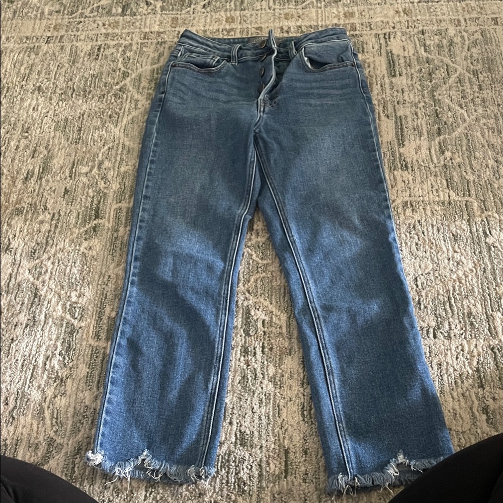 Just USA Denim Cropped Jeans with Frayed Hem